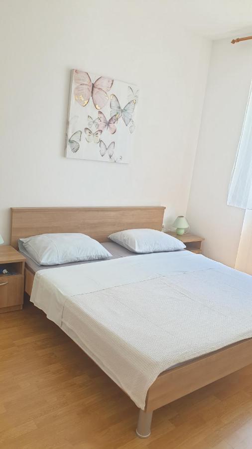 Apartmani Paron Sime Seline Exteriör bild
